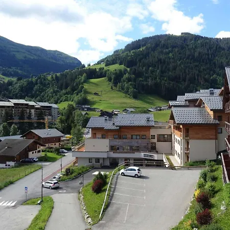 Douillet A La Montagne, 2-3 Pers., Balcon, Pres Des Commerces - Fr-1-342-262 Beaufort (Savoie)
